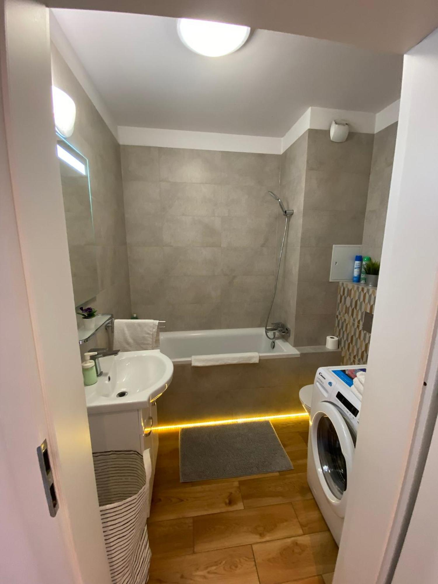 Apartament, Free Parking, Blisko Rynek-Dworzec Pkp-Pks, Sklepy Wrocław Exterior foto